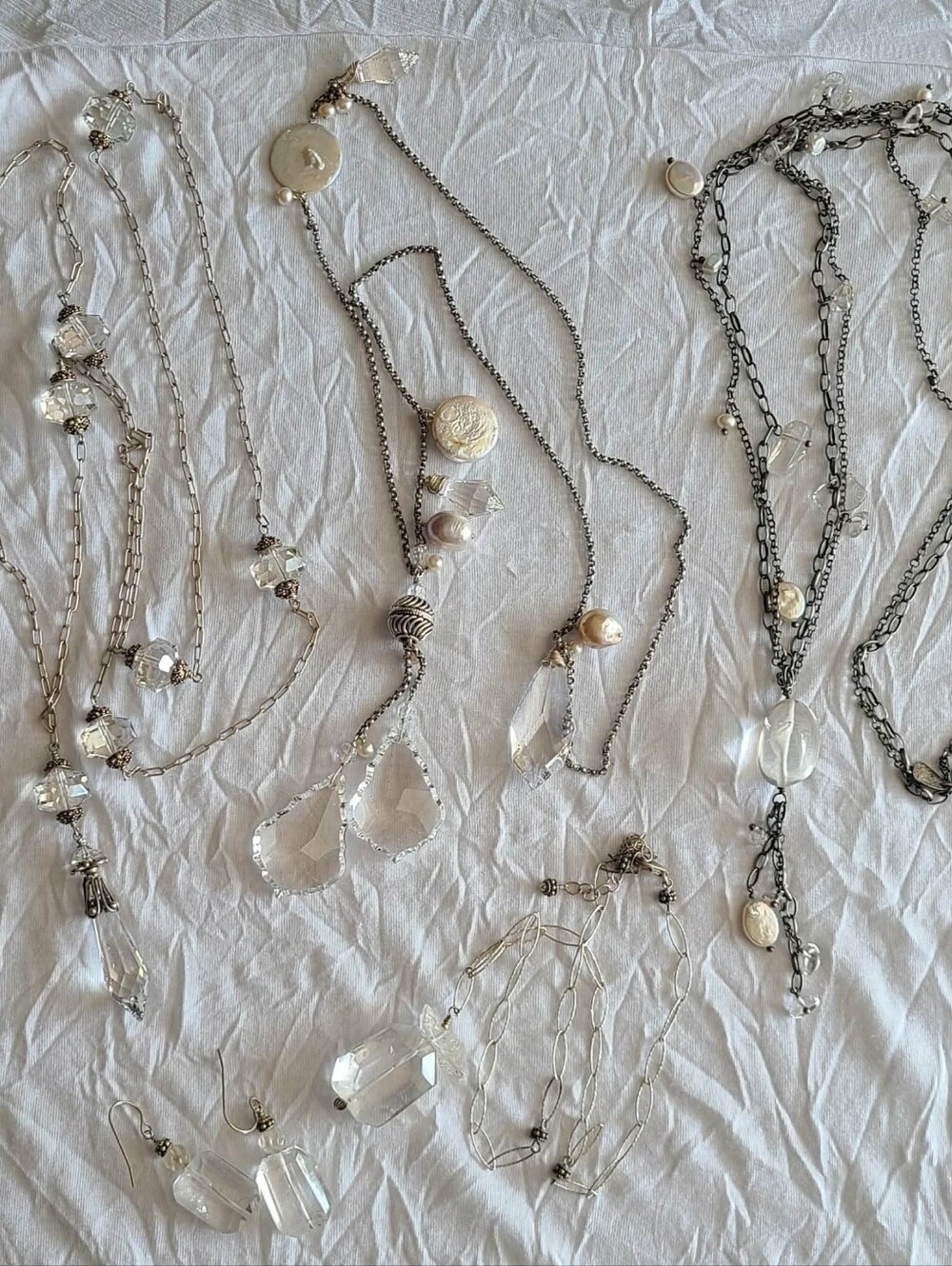 4 Handcrafted Clear Crystal and Silver Women's Necklace Set - Elegant Sparkle - Picture 6 of 6